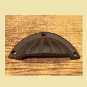 One (1) Antique Seashell Cast Iron 4" wide Cabinet Pull One (1) 0184-0034